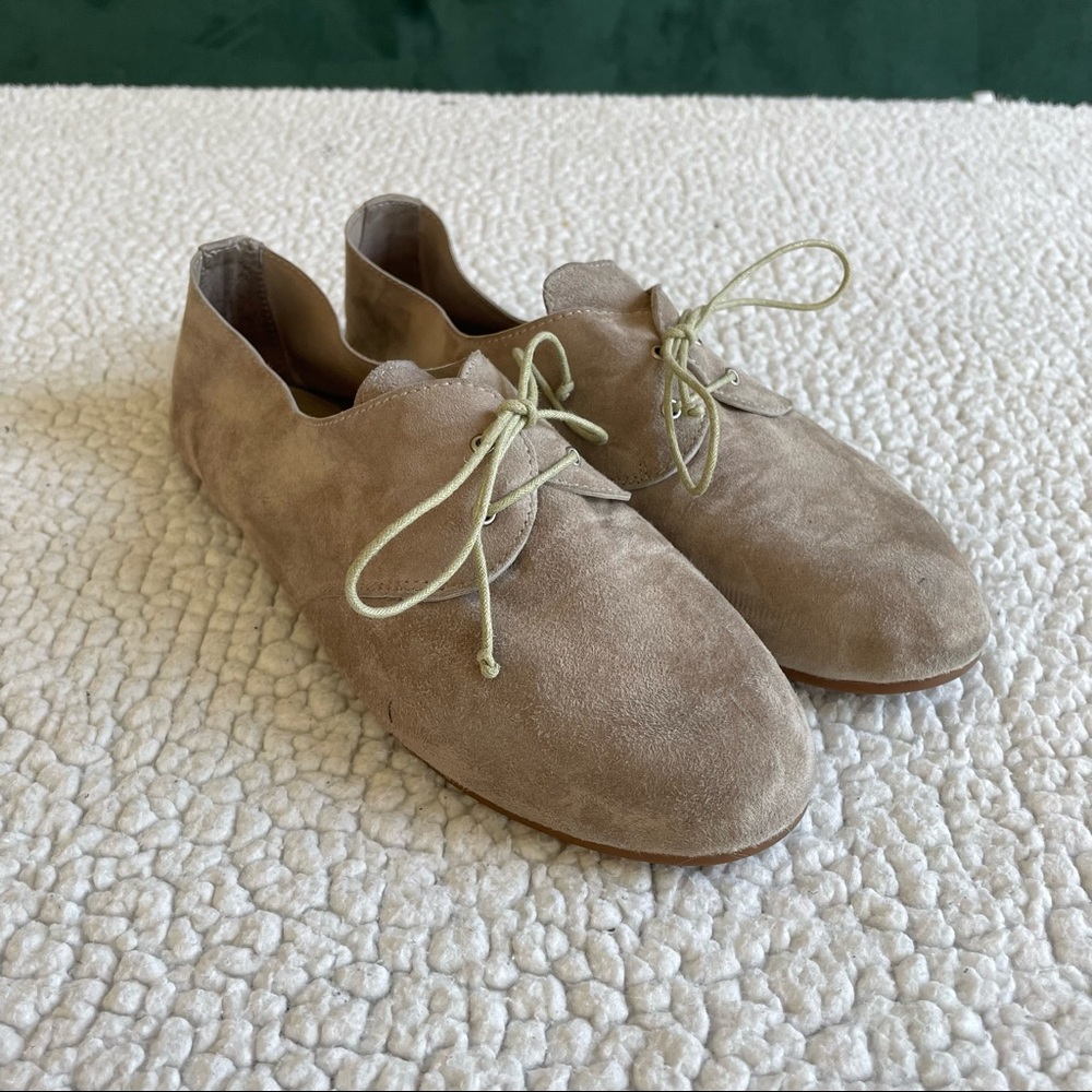 Hobes Leather Lace Up Boat Shoes in Beach size 39 (8 US)